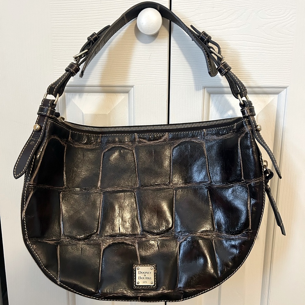 Dooney & Bourke bag